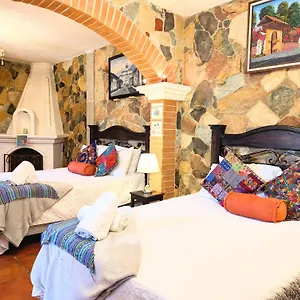Homestay Casa Quetzalli, La Recoleccion, Antigua